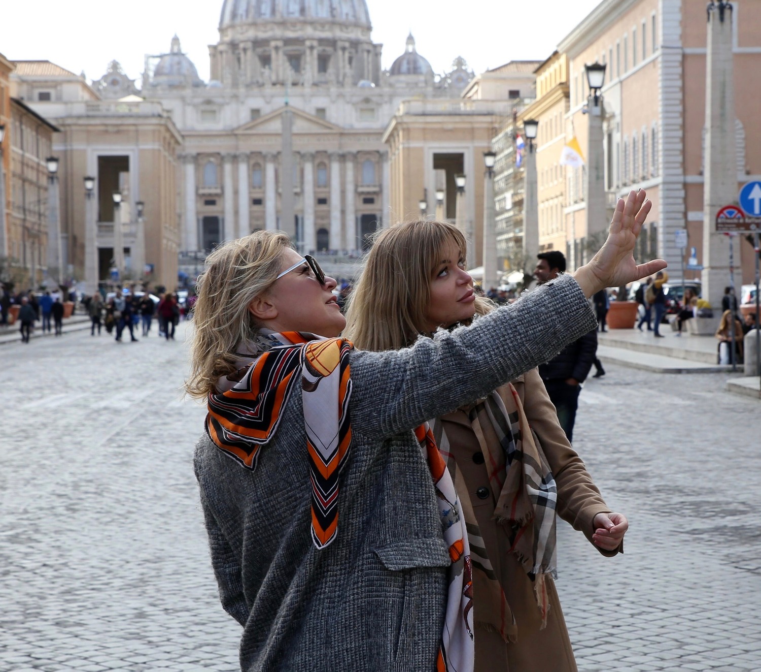 заказать<span style="font-weight: normal;"> индивидуальную экскурсию в Ватикан</span> 